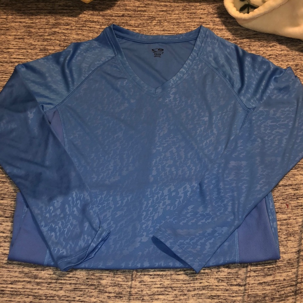 🌸🌸CHAMPION RUNNING SHIRT 🌸🌸